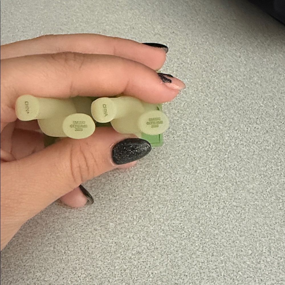 Smiski Moving Series - Picture 2 of 2